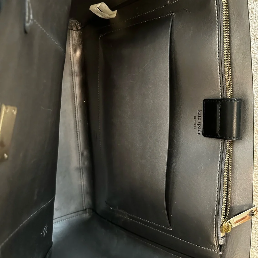 Kate Spade leather tote bag! - Picture 3 of 4